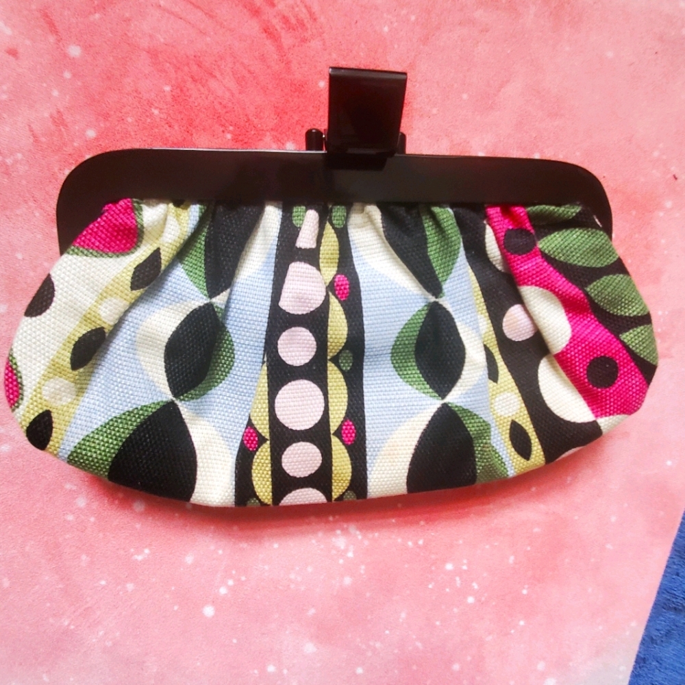 Isabella Fiore Clutch